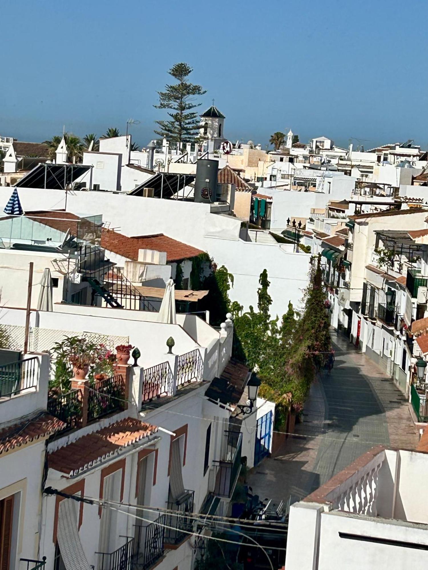 Numali Apartamento Nerja Dış mekan fotoğraf